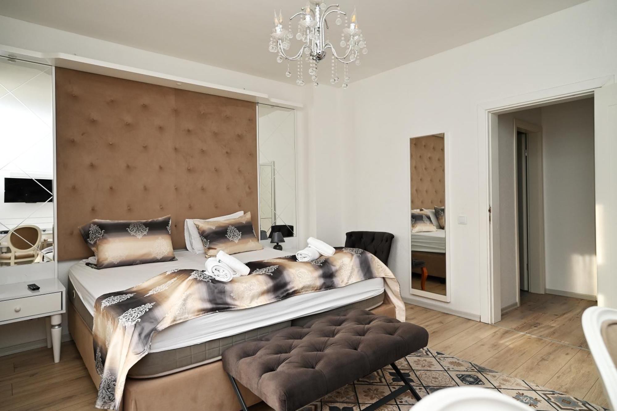 Ferienwohnung&Aparts By Kispet Group Hotels In Oberhausen Оберхаузен Екстериор снимка