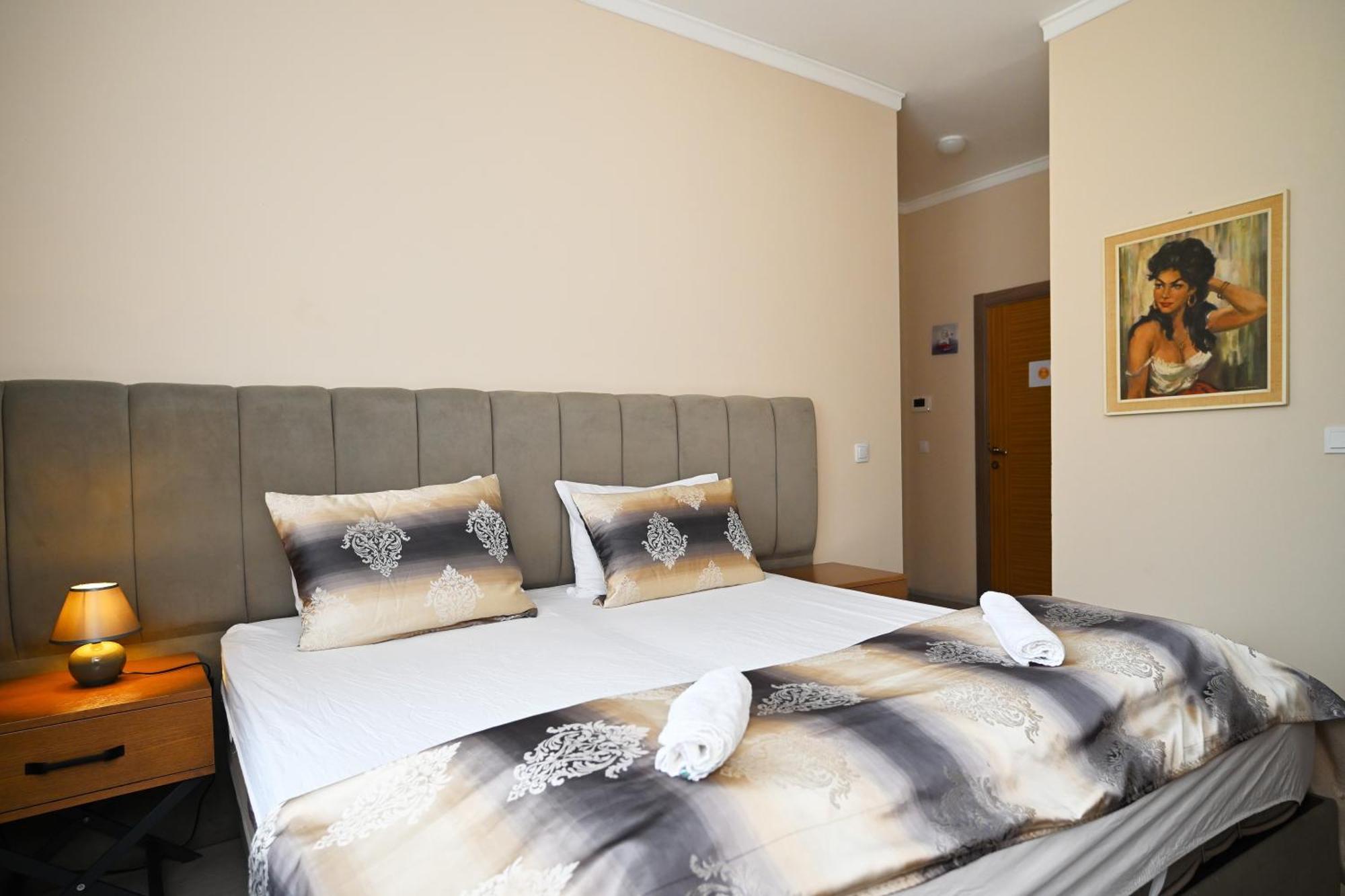 Ferienwohnung&Aparts By Kispet Group Hotels In Oberhausen Оберхаузен Екстериор снимка