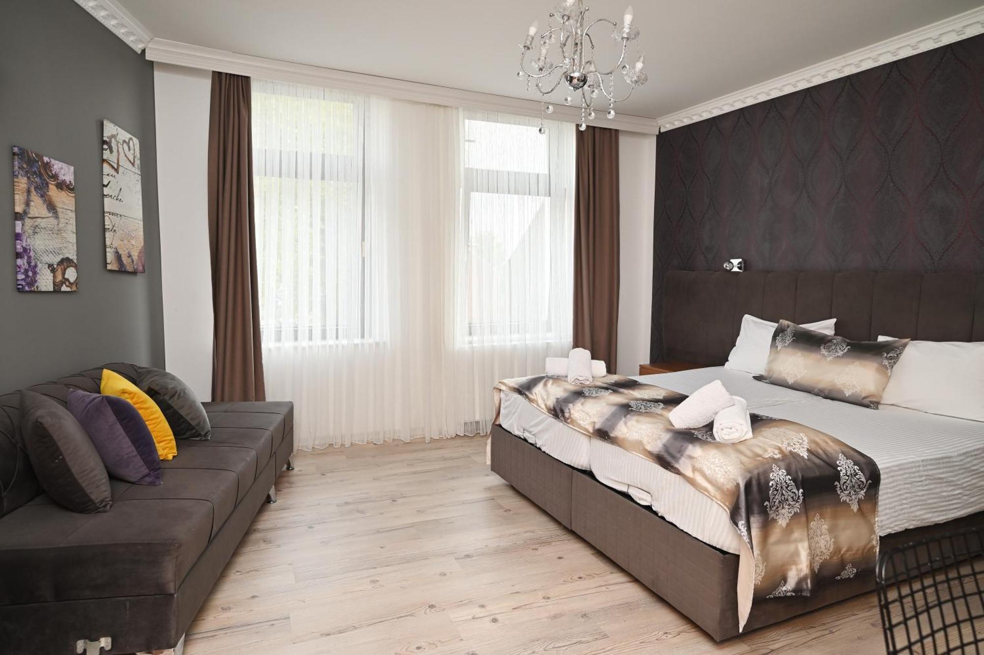 Ferienwohnung&Aparts By Kispet Group Hotels In Oberhausen Оберхаузен Екстериор снимка